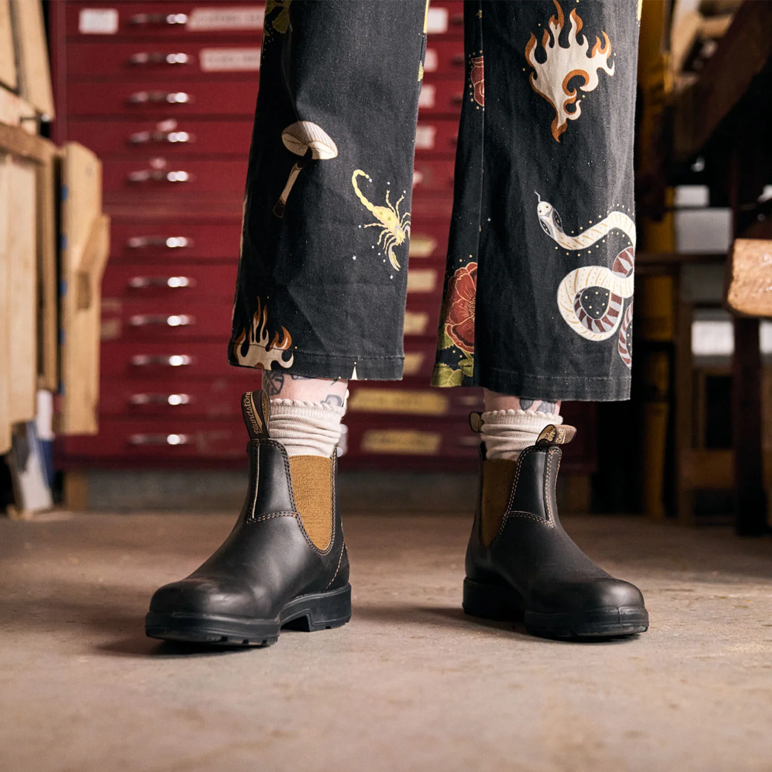 Blundstone 2501 Originals Brown with Toffee Elastic - Image 3